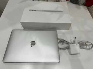 MacBook Air M1 Plata