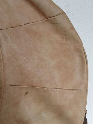 Bolso de hombro beige