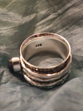Anillo de meditación giratorio con lapislázuli