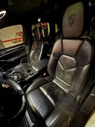 Porsche Cayenne 2014