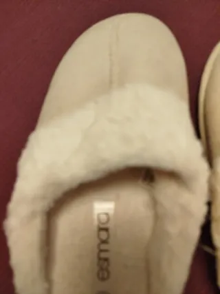 Zapatillas polares. Nuevas