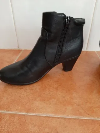 Botines Tino González Negros