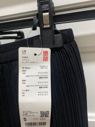 Falda midi / larga plisada negra