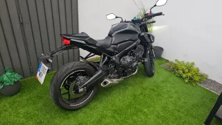 Honda CB 650 R Black Edition