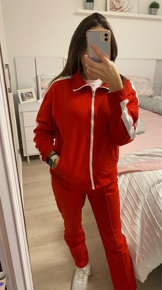 Chándal Zara Rojo y Blanco