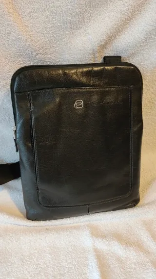 Borselli marsupi portafogli Piquadro & The Bridge