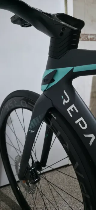 Bianchi Oltre RC Reparto Corse 2024 Talla 53 (M).