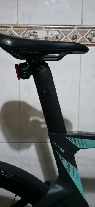 Bianchi Oltre RC Reparto Corse 2024 Talla 53 (M).