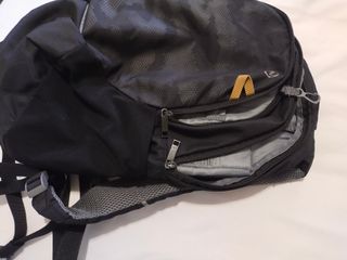 Mochila 15L con protector de lluvia