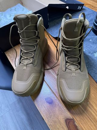 Botines Under Armour Marrones Talla 45 nuevos