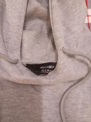 Sudadera gris con capucha Talla XL