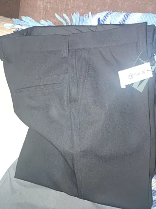 Pantalón negro