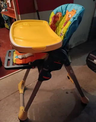 Trona infantil con divertido estampado