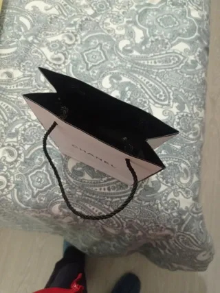 Bolsa pequeña Chanel blanca y negra