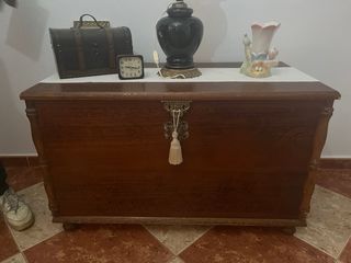 Baúl Madera Tallada Estilo Oriental