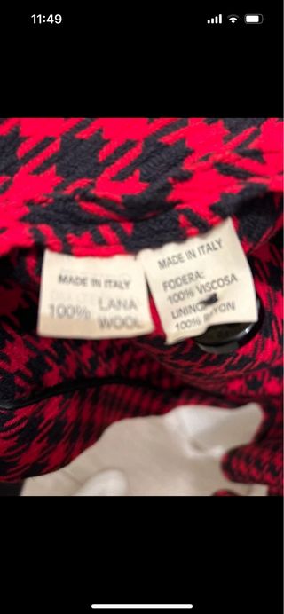 Elegante cappotto donna rosso e nero