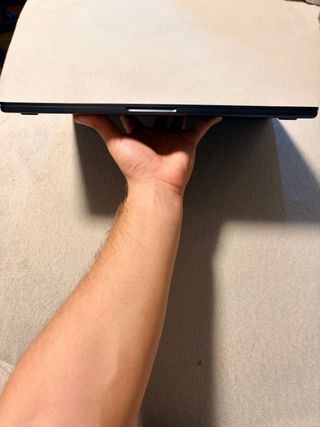 MacBook Air M2 15” 8GB 256GB + carcasa protectora