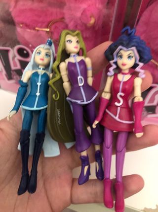 Set 3 Bambole Winx club icy stormy darcy 10cm