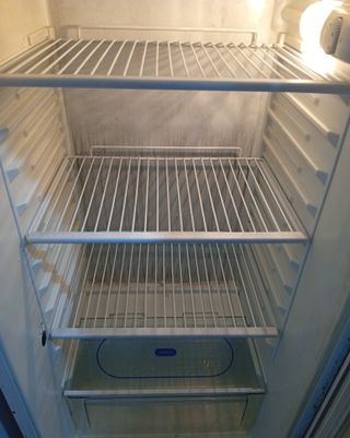 Esdeprimeraymaximanecesidad. Nosayudaisporfavor.