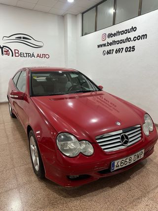 Mercedes-Benz Clase C 2005