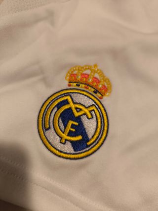 Conjunto Real Madrid Adidas Niño 7-8 años nuevo