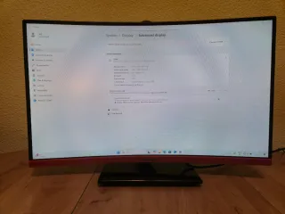 Monitor Curvo Gaming 27' 144Hz