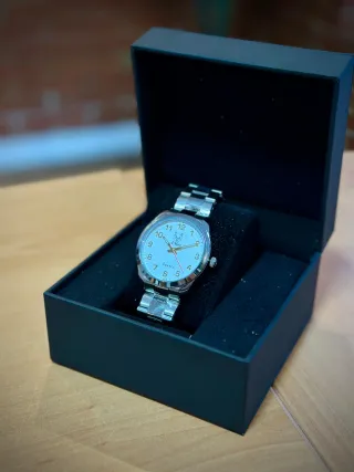 Reloj A. Marc Nuevo.