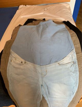 Pantalón vaquero premamá H&M Talla 36