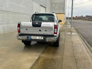 Nissan Navara 2005