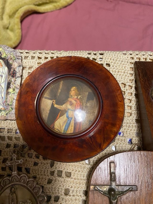 Lote religioso varios artículos