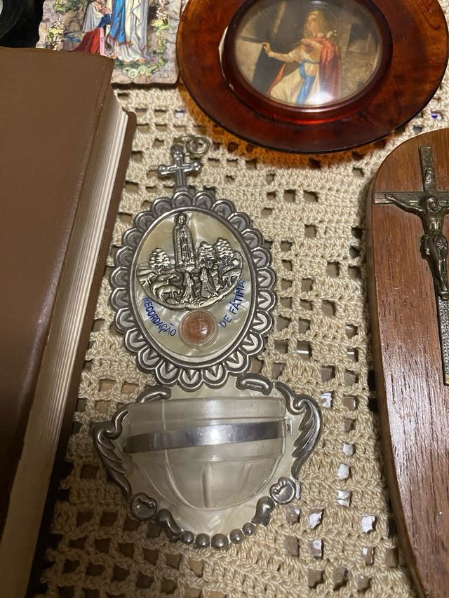 Lote religioso varios artículos