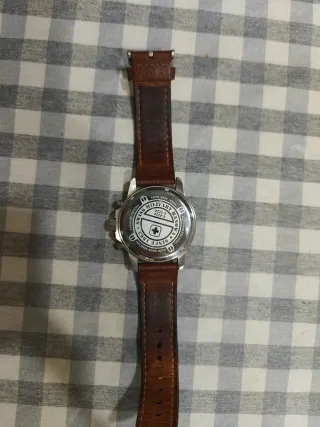 Reloj Swiss Military Marrón y Plateado