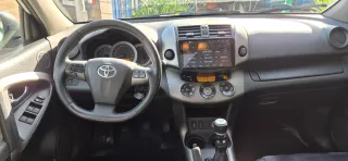 Toyota RAV4 2010