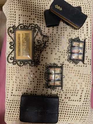 Lote religioso: marcos y libros