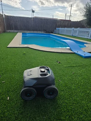 Robot Limpiafondos AIPER SEAGULL PRO