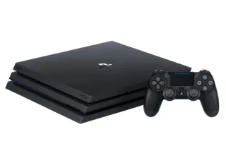 PS4 Pro da 1 tera con 2 controller Sony originali