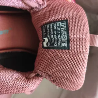 Zapatillas Skechers Rosa y Blanco