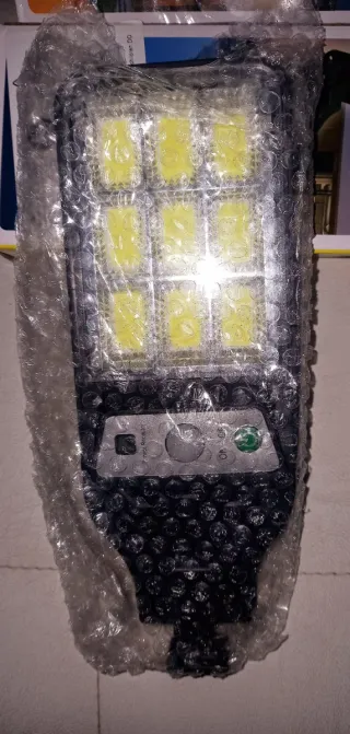 Faretti LED Solari con Telecomando