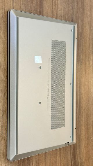 HP Elitebook 640 G9 (Schermo TOUCH)