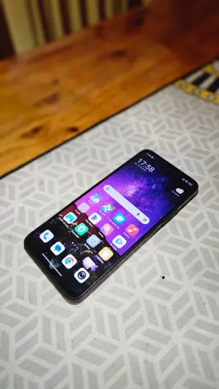 Xiaomi Redmi Note 12 5G como nuevo | Cargador