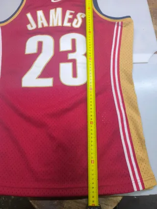 Camiseta LeBron James 23 Cleveland Cavaliers