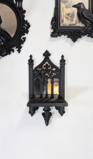 Prateleira Gótica com Espelho