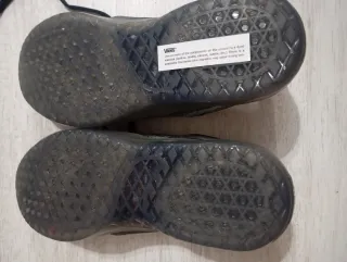 Zapatillas Vans Negras y Grises