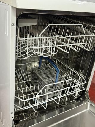 LAVAVAJILLAS BALAY DOS BANDEJAS EN BLANCO