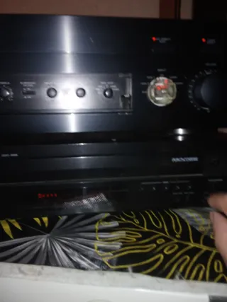 Yamaha Amplificador CD 5 Discos Negro