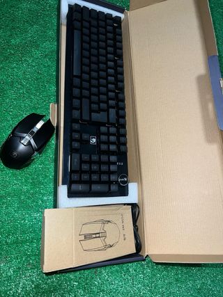 Teclado y Ratón Gaming RGB Inalámbrico