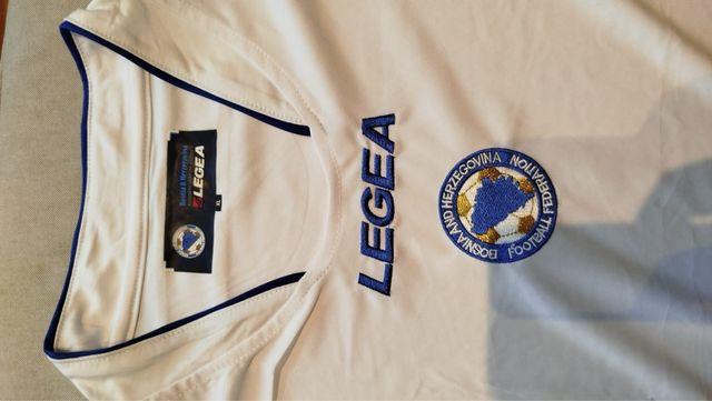 Camiseta seleção Bósnia e Herzegovina 2011/12