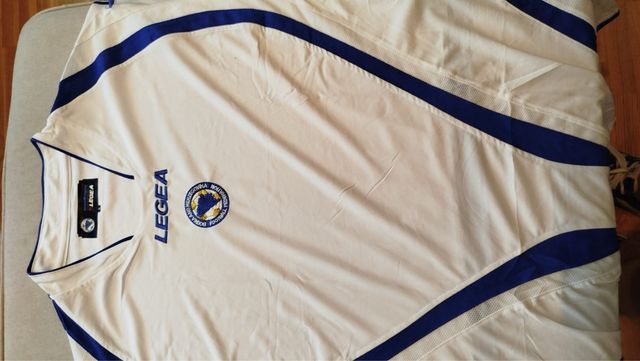 Camiseta seleção Bósnia e Herzegovina 2011/12