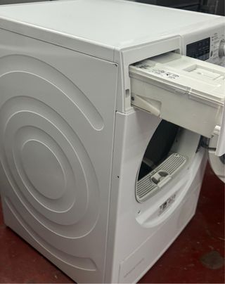 SECADORA BOSCH DE BOMBA DE CALOR 8 KILOS