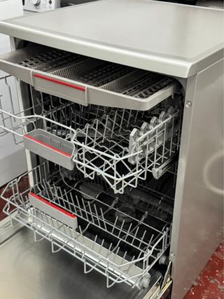 LAVAVAJILLAS BOSCH TRES BANDEJAS EN INOX